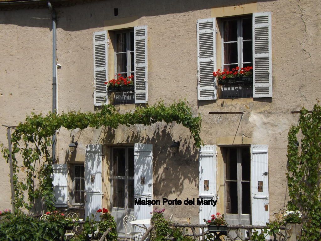 Maison Porte Del Marty Lalinde Exterior photo